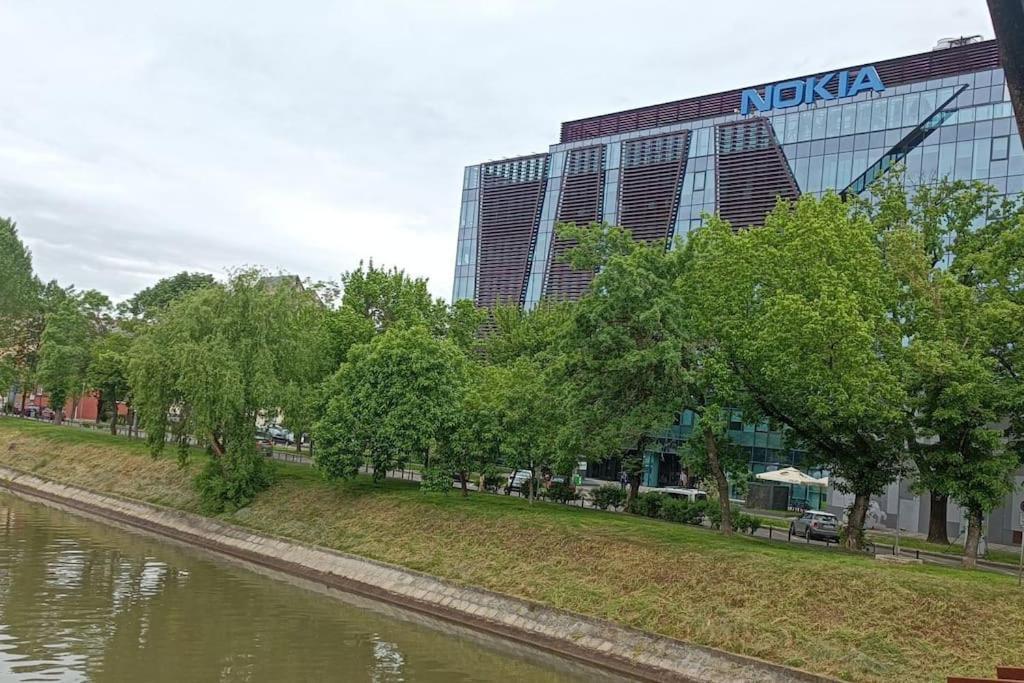 Central, Big Terrace, Near River Тимишоара Екстериор снимка