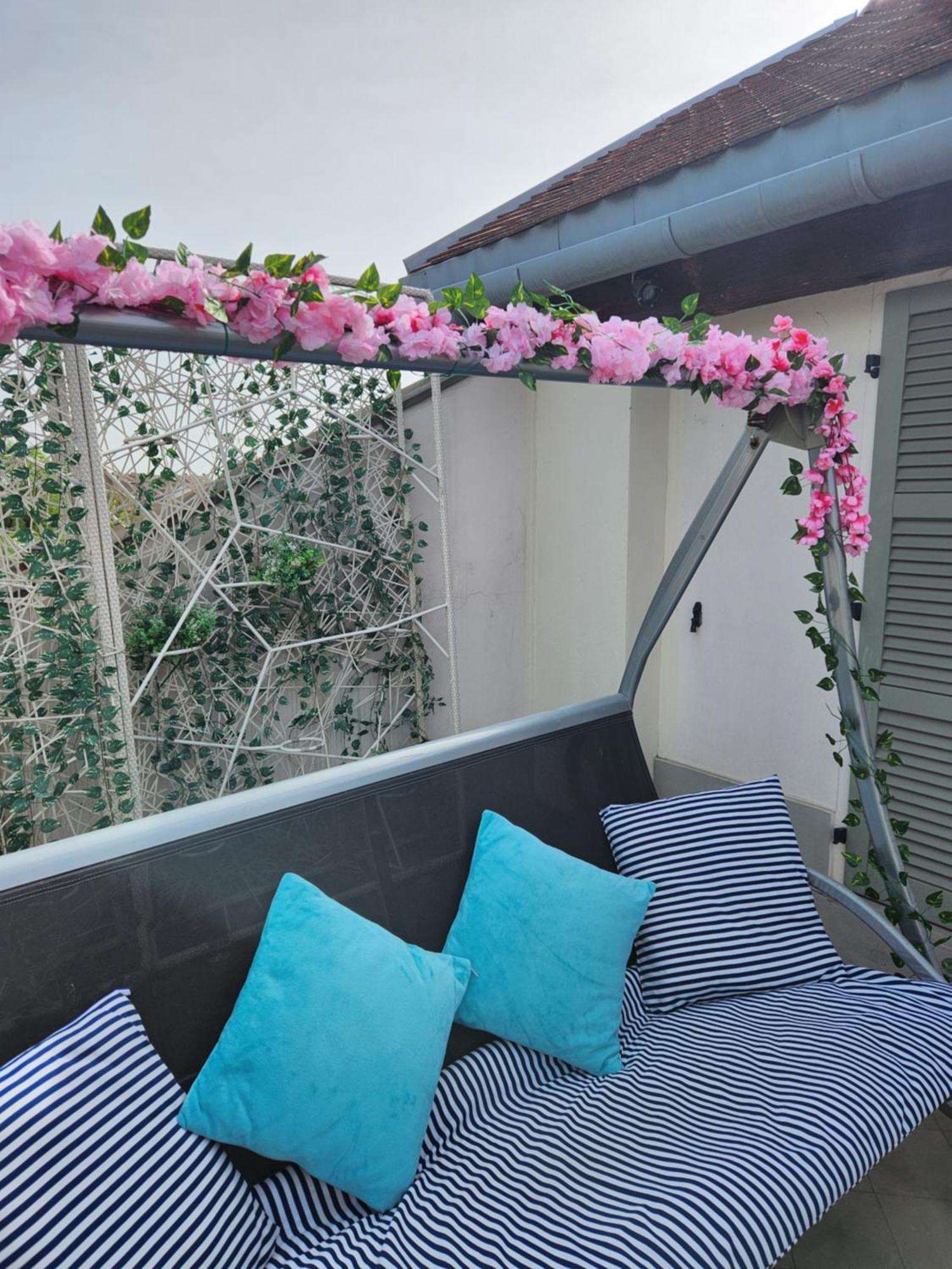 Central, Big Terrace, Near River Тимишоара Екстериор снимка